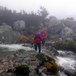 Regresso da Garganta de Loriga ( Pequenos cursos de água transformados em rios devido á forte chuva )