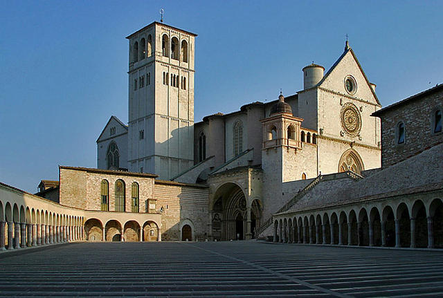 Basilica_of_StFrancis_Assisi.jpg